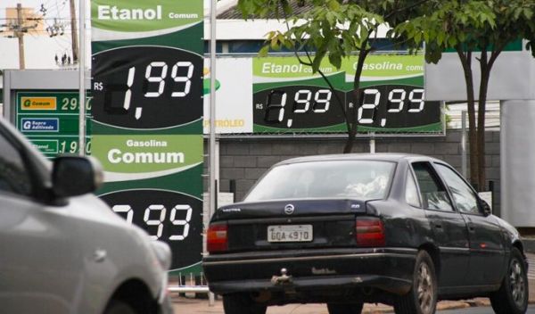 Venda de gasolina sobe 14,3% diante competitividade de preo com o etanol