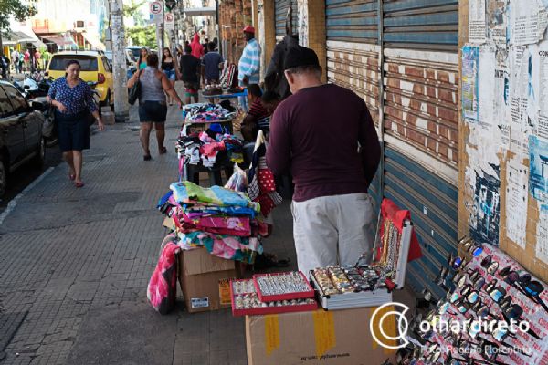 Promessa de frio em Cuiab  esperana de lojistas e desnimo da populao