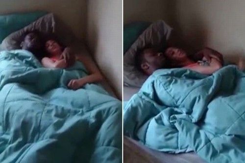 Homem flagra a namorada com outro na cama, filma e posta em site