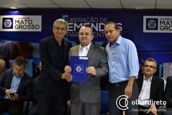 Pedro Taques recebeu elogios dos prefeitos e deputados, pela agilidade na liberao das emendas