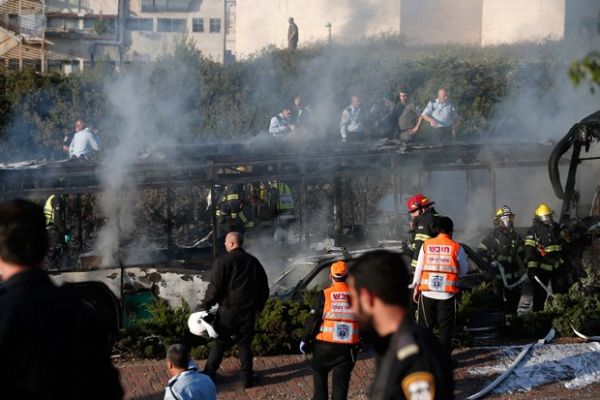 Exploso em nibus deixa vtimas em Israel
