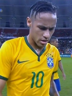 Neymar se irrita com vaias no Beira-Rio, aps Brasil e Honduras