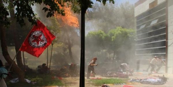 Exploso matou dezenas de pessoas na cidade turca de Suruc, perto da fronteira com a Sria, nesta segunda-feira (20)