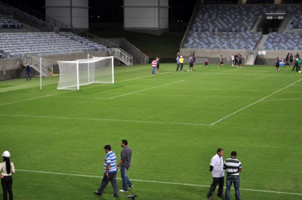 Para Zinho, Arena Pantanal  'fantstica'; Belletti faz comparao com o estdio Wembley