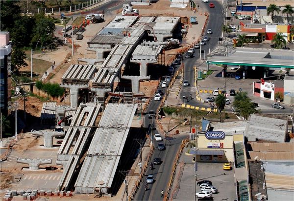 Correo de pilares do viaduto da UFMT enfim  concluda;  fotos 