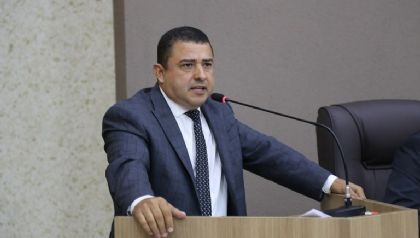Juiz cita ''baderna eleitoral'' ao condenar pr-candidato do PSDB de Sinop por campanha antecipada