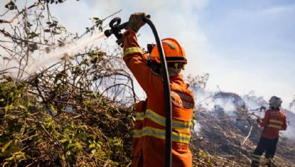 Corpo de Bombeiros extingue trs incndios em Mato Grosso; sete ativos