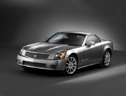 Grupo GM revela teaser do Cadillac XTS