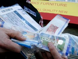 Falsificao e venda irregular de ingressos preocupa Londres-2012