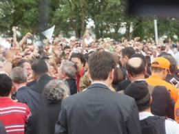 lula e Ex-presidente Lula desceu a rampa e foi ao encontro do pblico