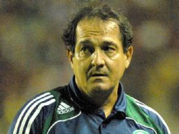 Pontos perdidos para So Paulo de Muricy podem tirar o ttulo do Palmeiras