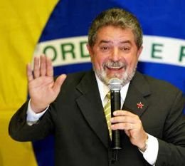 Lula evita comentar escndalo no DF e diz que imagens no falam por si