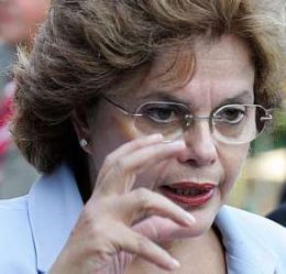 Dilma diz ter acumulado experincia administrativa para governar o pas