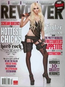 Taylor Momsen aponta arma para a cabea em revista