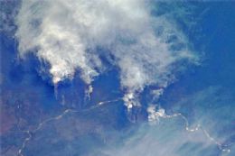 Astronauta em estao espacial fotografa queimada na Amaznia
