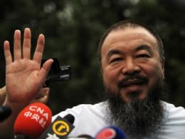 Ai Weiwei  eleito o 'artista mais poderoso' de 2011