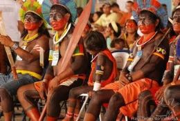 ndios da Amaznia buscam apoio em Londres para luta contra Belo Monte