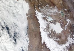 Imagem de satlite mostra neve no deserto sul-americano do Atacama