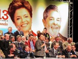 Dilma ataca pedgios de So Paulo e diz que DEM tentou acabar com bolsa universitria