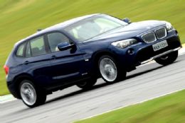 Com sucesso de vendas na Europa, BMW adia estreia do X1 nos EUA