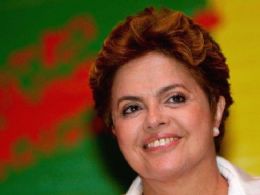 Presidente Dilma Roussef promete ajudar os moradores do litoral do PR
