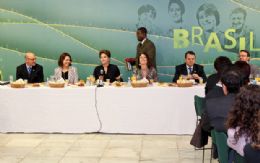 Dilma Rousseff diz ter 'tolerncia zero'  corrupo