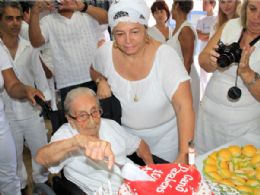 Dona Can comemora aniversrio de 104 anos