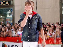 dolo da juventude, Justin Bieber  investigado por agresso no Canad