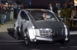 Cadillac revela seu primeiro carro compacto de luxo nos EUA