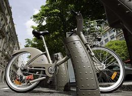 Depois de bicicletas, Paris lanar carros eltricos de aluguel para combater poluio