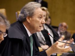 Ficha limpa coloca 'filtro' na poltica brasileira, diz presidente do TSE