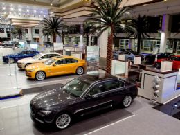 Abu Dhabi ganha maior concessionria BMW do mundo
