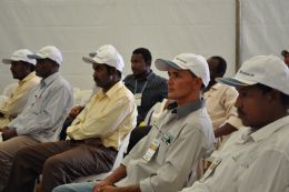 Os africanos esto em treinamento tcnico nas propriedades do Grupo Pinesso e resolveram assistir as palestras sobre agricultura de preciso, manejo da adubao em sistemas de produo