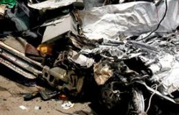 Acidente com Van e mais quatro veculos deixam 10 pessoas mortas
