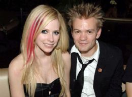 Avril Lavigne se separa aps trs anos de casamento