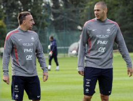 Ribry e Benzema em treino da Frana: processo contra a dupla foi arquivado