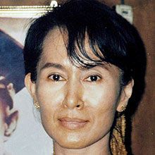 Fotografia de arquivo mostra lder oposicionista e Nobel da Paz Aung Suu Kyi