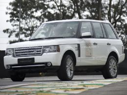 Land Rover lana Range Rover Vogue com novo motor 4.4 V8 diesel