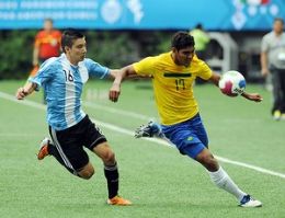 Brasil decepciona torcida mexicana e fica no empate com a Argentina