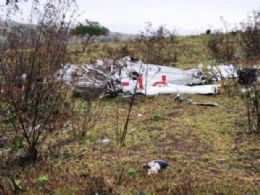 Acidente com avio no interior de SP matou pai e dois filhos
