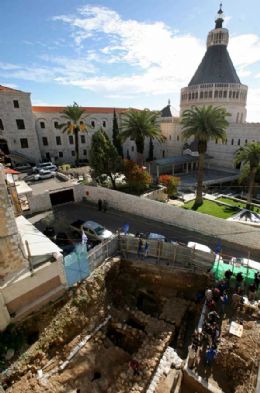 Arquelogos israelenses encontram casa da poca de Jesus em Nazar