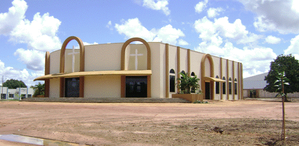 Igreja Matriz da Santssima Trindade  Itanhang (510 km de Cuiab)