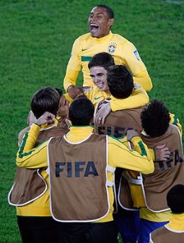 Oscar decide, Brasil dana o vira contra Portugal e leva penta sub-20