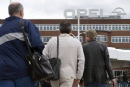 GM vai demitir 900 funcionrios de fbrica da Opel