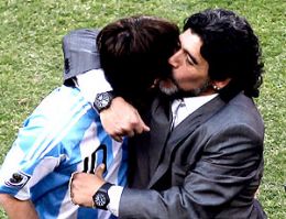 Messi e mais dez: Maradona arma o time para craque brilhar contra Grcia