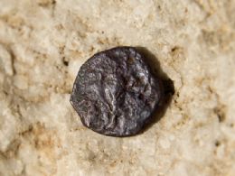 Arquelogos acham moedas romanas no Muro das Lamentaes