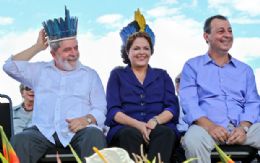 Dilma assina proposta que prorroga vigncia da Zona Franca de Manaus
