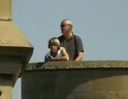 Prefeita belga  flagrada fazendo sexo no alto de torre