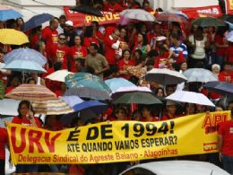 Professores da rede estadual da Bahia fazem paralisao de 24 horas