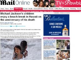 No aniversrio de morte de Michael Jackson, filhos se divertem no Hava
